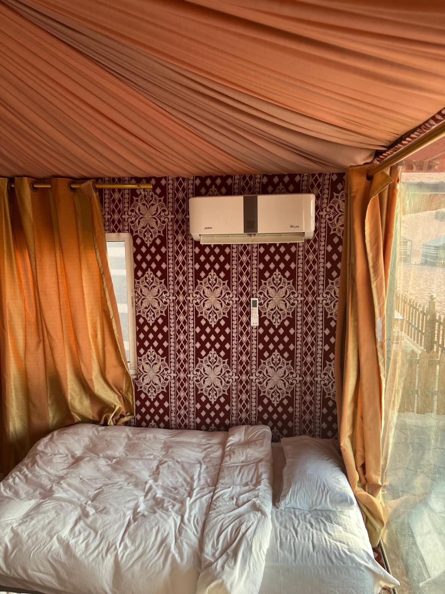 Al Raha Luxury Camp Hotel Wadi Rum Luaran gambar
